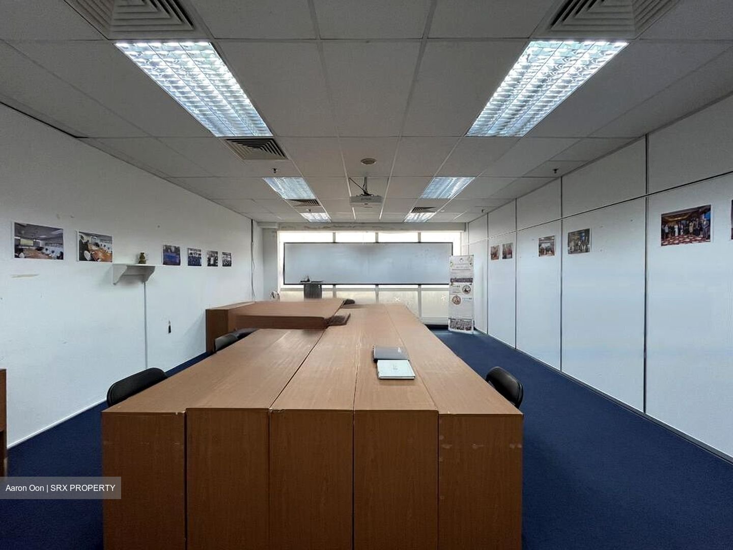 Burlington Square (D7), Office #464480331